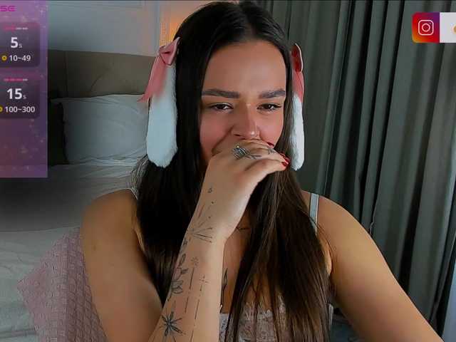 EvaRaider live cam on BongaCams