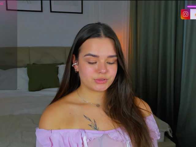 EvaRaider live cam on BongaCams