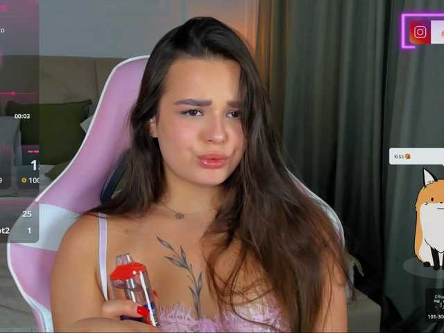 EvaRaider live cam on BongaCams