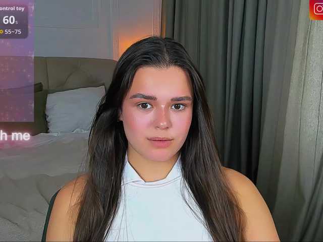 EvaRaider live cam on BongaCams