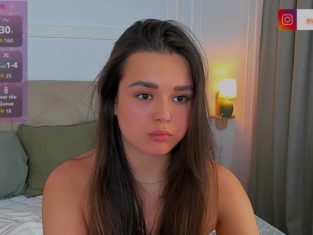 EvaRaider live cam on BongaCams
