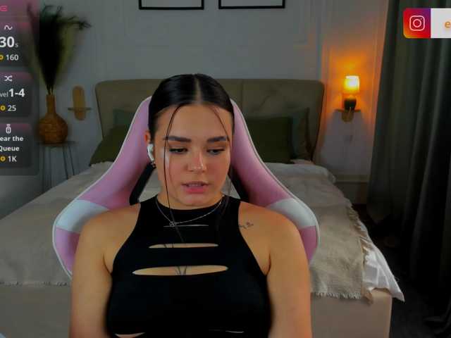 EvaRaider live cam on BongaCams