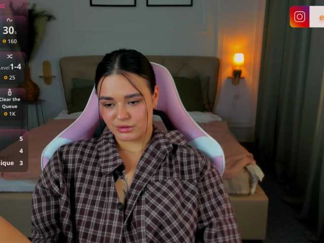 EvaRaider live cam on BongaCams
