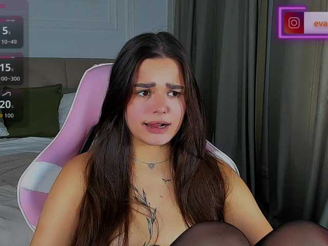 EvaRaider live cam on BongaCams