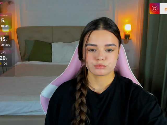 EvaRaider live cam on BongaCams