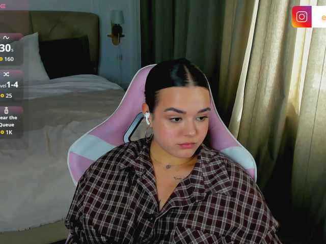 EvaRaider live cam on BongaCams