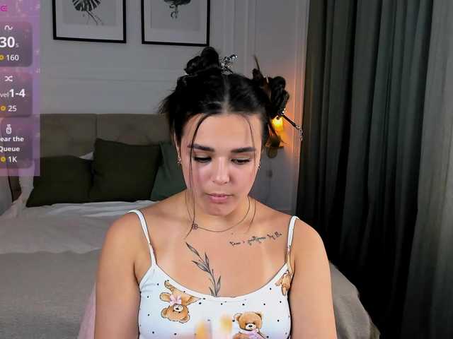 EvaRaider live cam on BongaCams