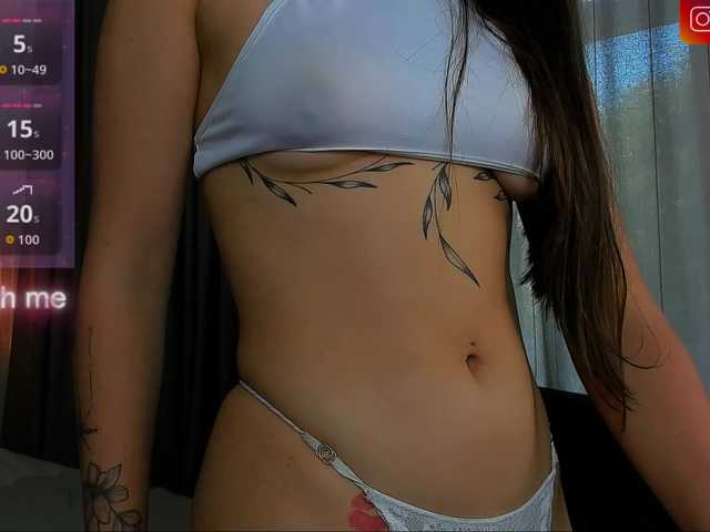 EvaRaider live cam on BongaCams
