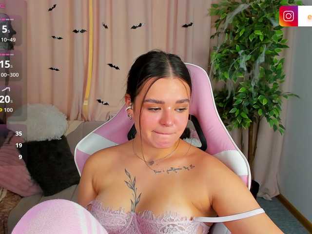 EvaRaider live cam on BongaCams