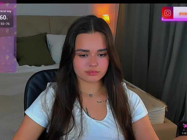 EvaRaider live cam on BongaCams