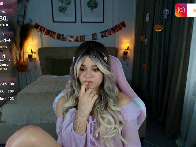 EvaRaider live cam on BongaCams