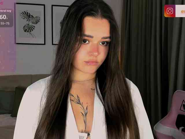 EvaRaider webcam