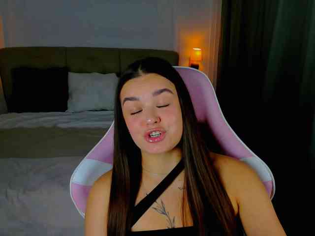 EvaRaider webcam