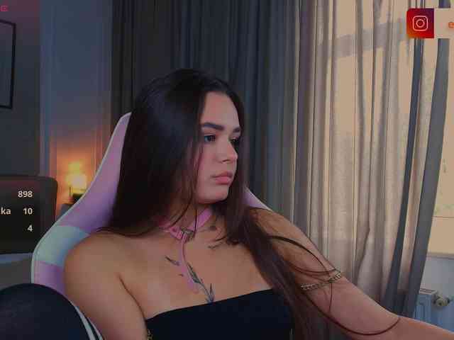 EvaRaider webcam