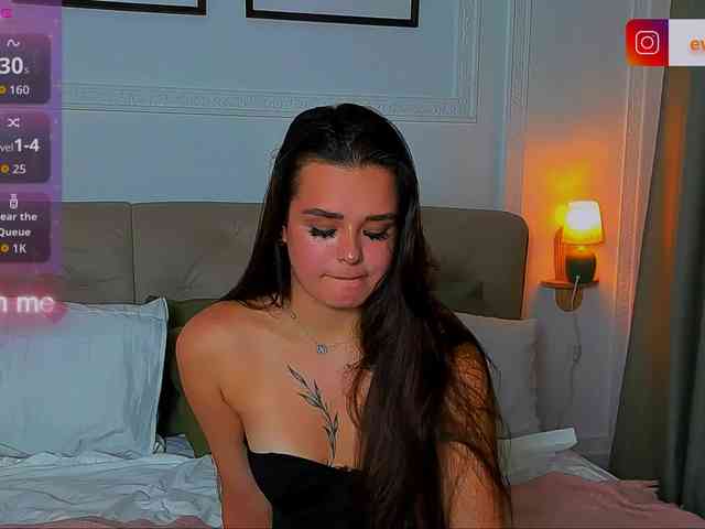 EvaRaider webcam