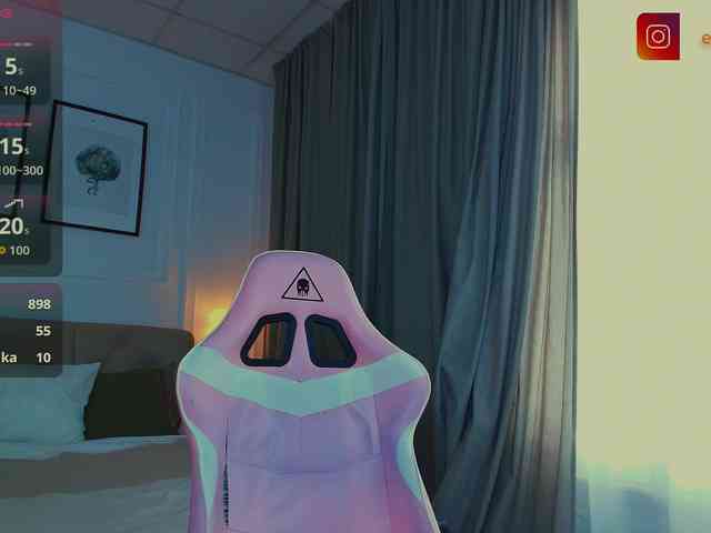 EvaRaider webcam