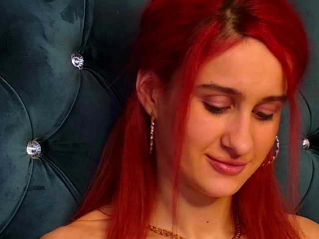 IrisMiley's BongaCams show and profile