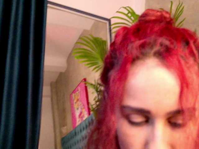 IrisMiley's BongaCams show and profile