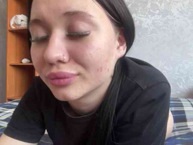 MagdaleneWaits webcam