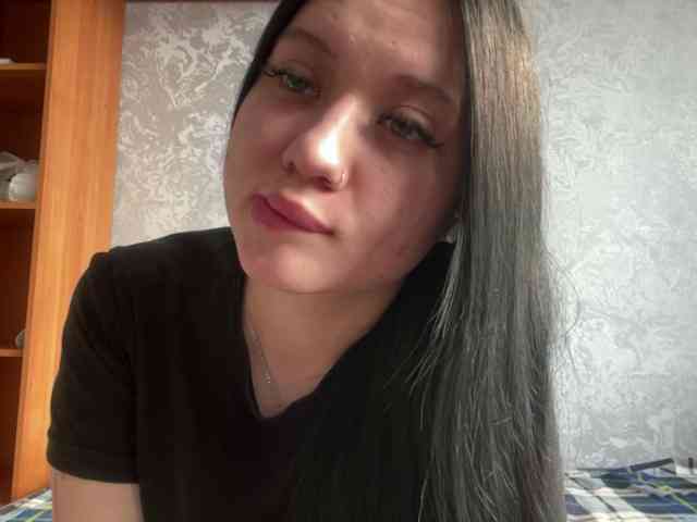 MagdaleneWaits webcam