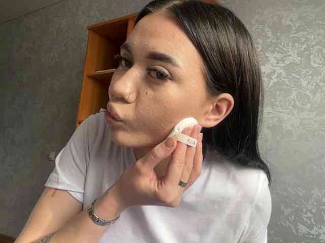 MagdaleneWaits webcam