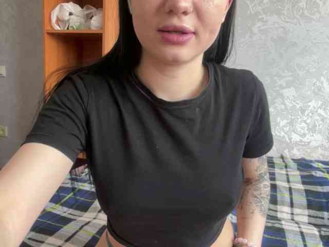 MagdaleneWaits webcam