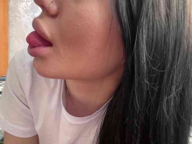 MagdaleneWaits webcam