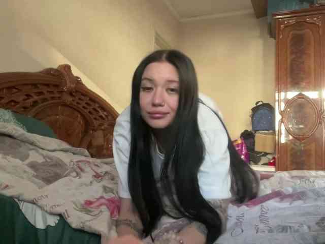 MagdaleneWaits webcam