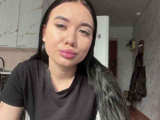 MagdaleneWaits webcam