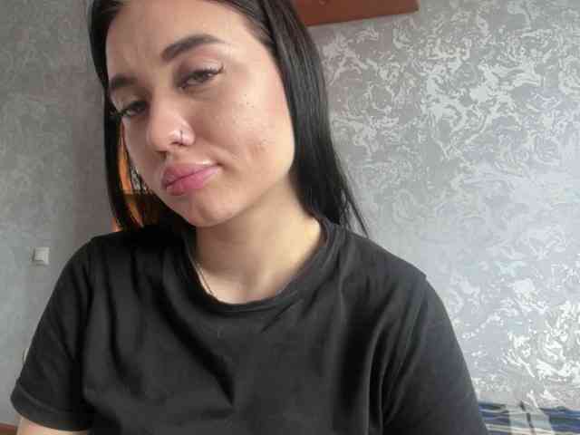 MagdaleneWaits webcam