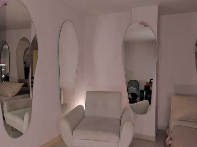 ArianaNova live cam on BongaCams