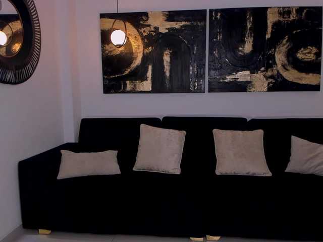 ArianaNova live cam on BongaCams
