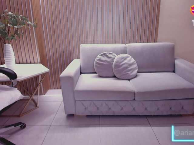 ArianaNova live cam on BongaCams