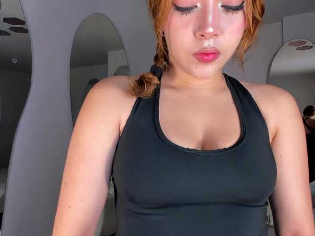 ArianaNova live cam on BongaCams