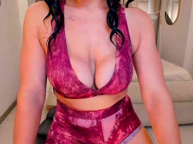 RebeccaWest webcam
