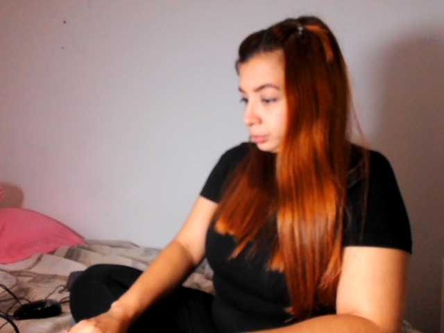 sunnysmith11, en directo ahora en BongaCams