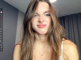 NydiaFuelling Porn Show
