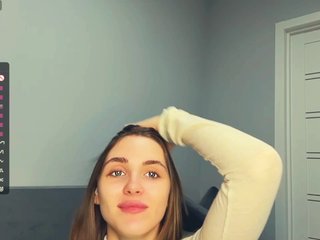 NydiaFuelling Porn Show