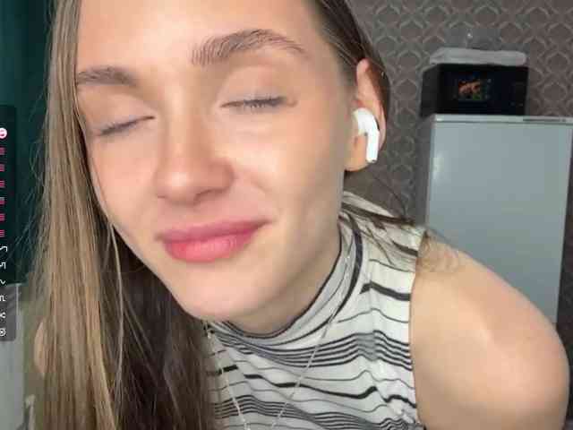 NydiaFuelling webcam