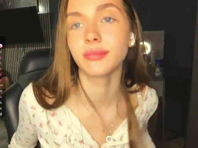 NydiaFuelling webcam