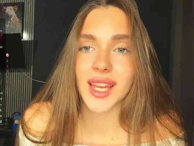 NydiaFuelling webcam