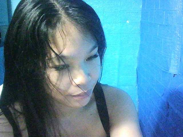 bigbooty24 live cam on BongaCams