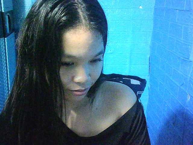 bigbooty24 live webcam show