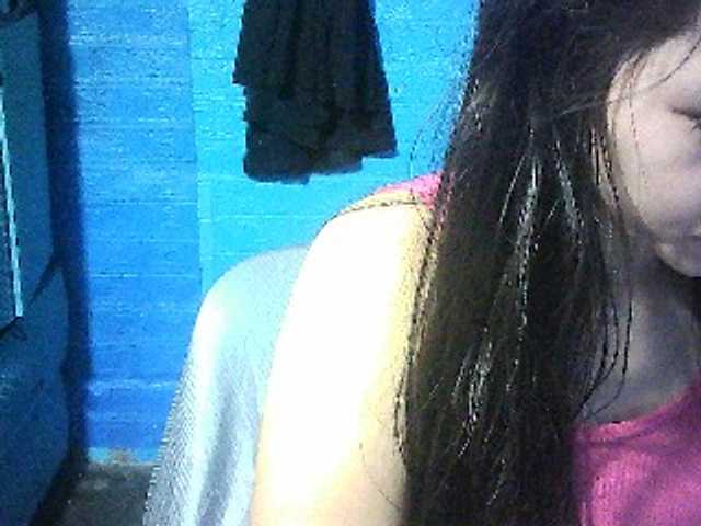 bigbooty24 live webcam show
