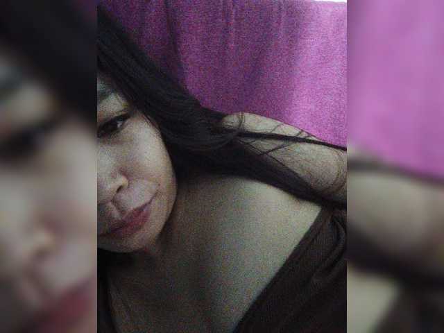 bigbooty24, live now on BongaCams
