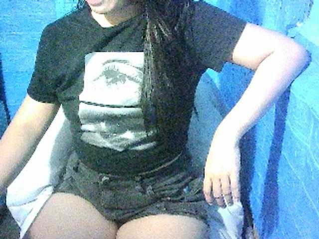bigbooty24 live cam on BongaCams