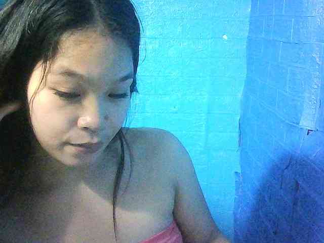 Velvetkiss24 webcam