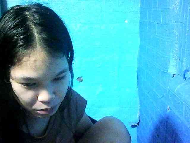 Velvetkiss24 webcam