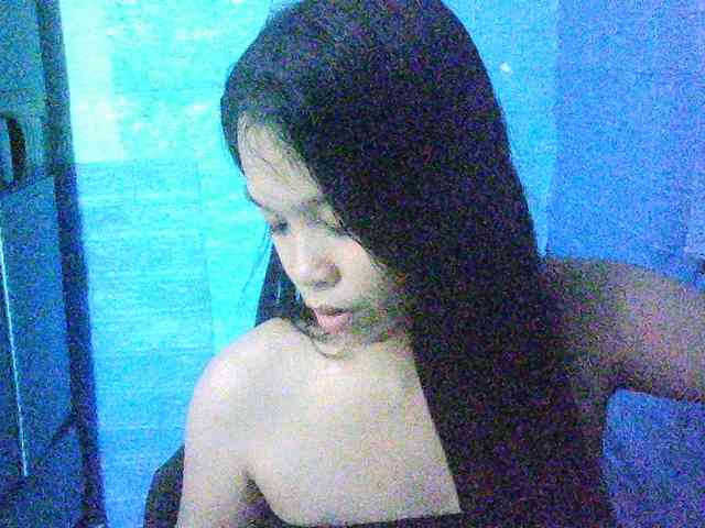 Velvetkiss24 webcam