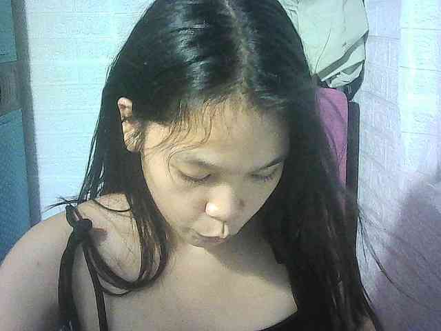 Velvetkiss24 webcam